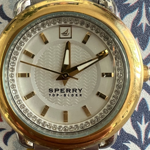 Sperry Topsider “Hayden” watch - Picture 3 of 4